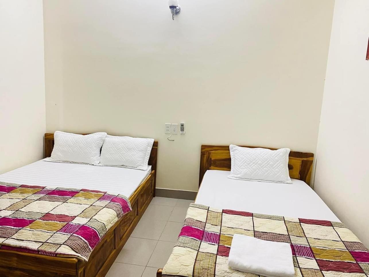 Khach San Ban Me Xanh Hotell Buon Ma Thuot Eksteriør bilde