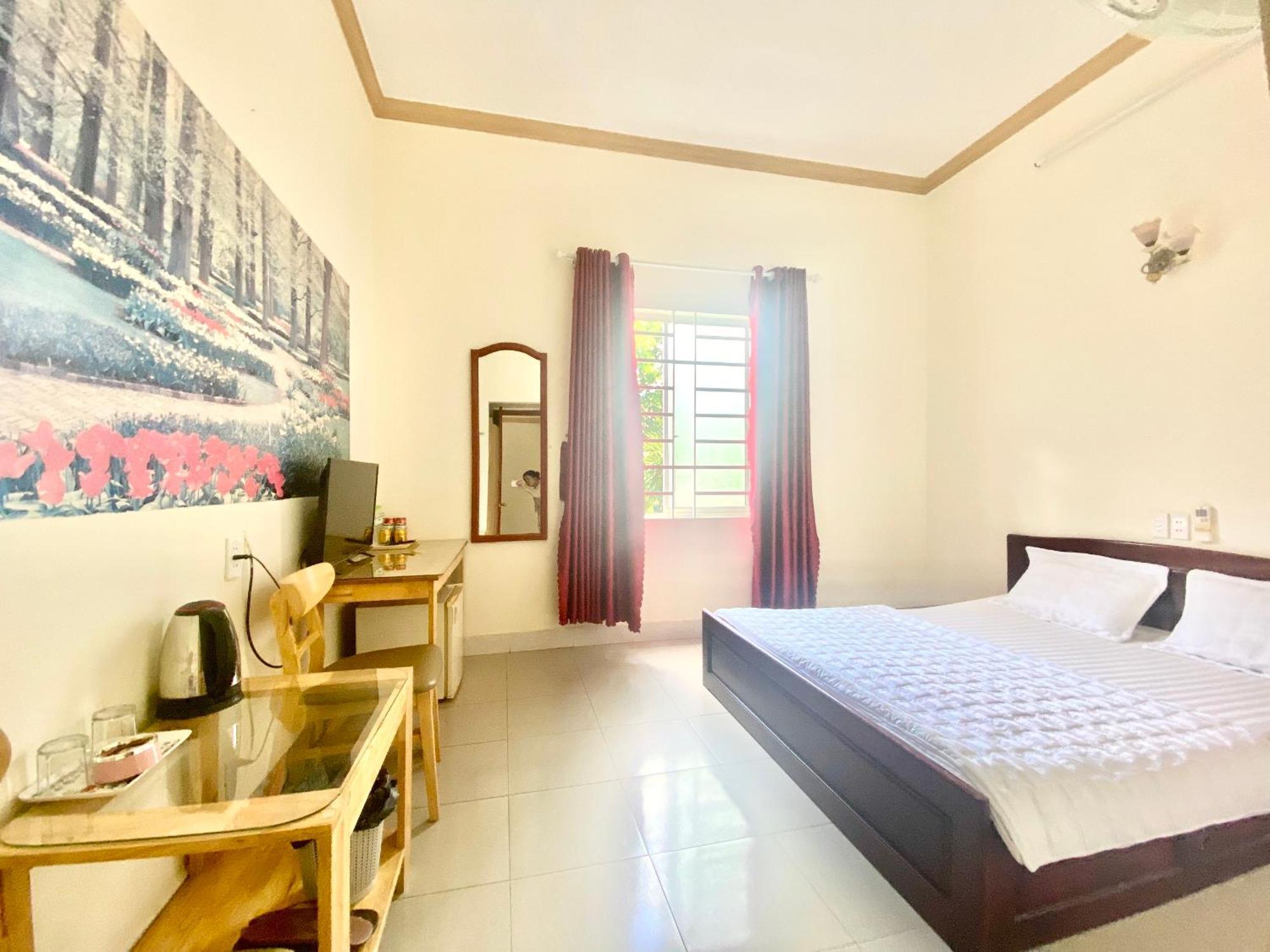 Khach San Ban Me Xanh Hotell Buon Ma Thuot Eksteriør bilde