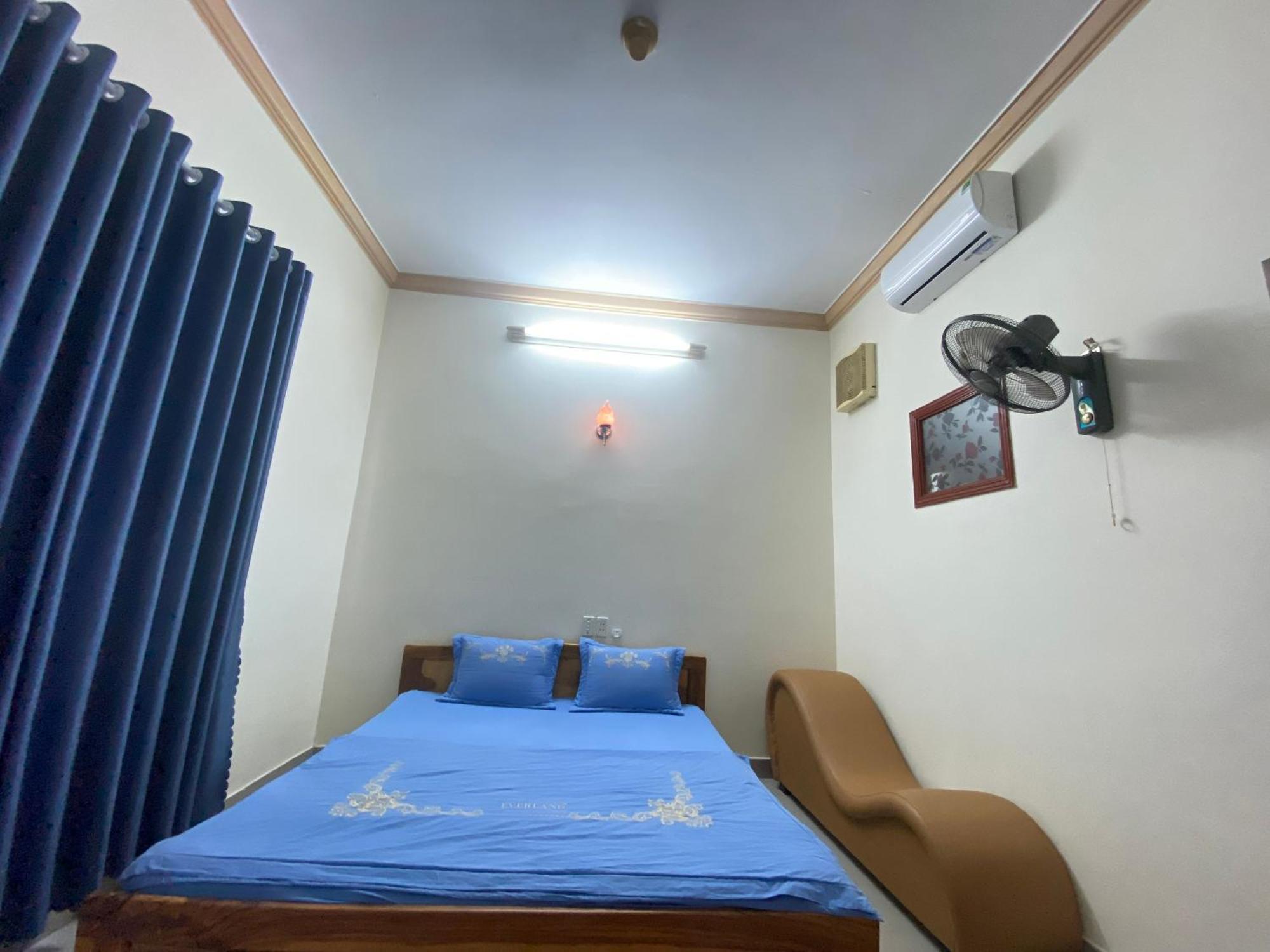 Khach San Ban Me Xanh Hotell Buon Ma Thuot Eksteriør bilde