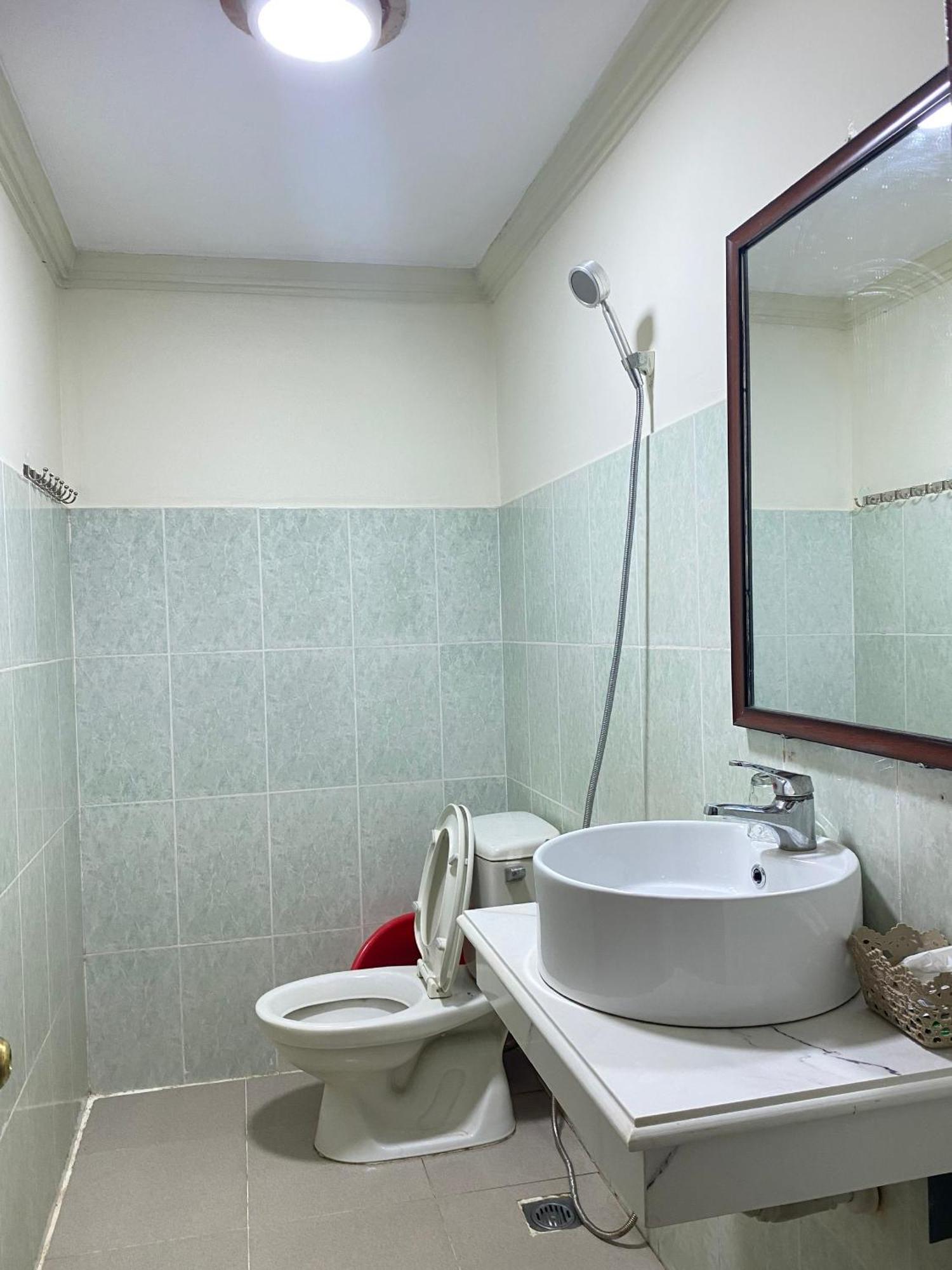 Khach San Ban Me Xanh Hotell Buon Ma Thuot Eksteriør bilde