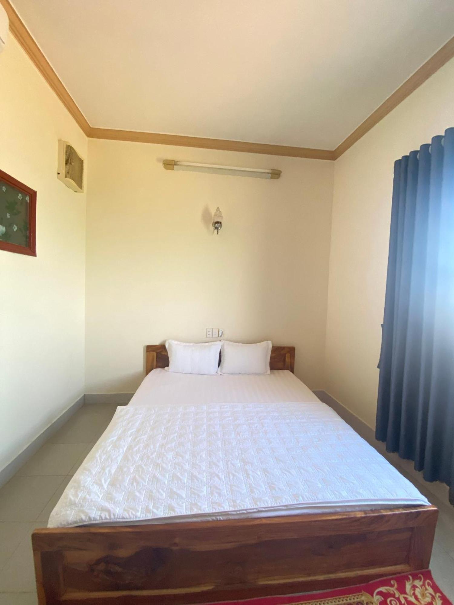 Khach San Ban Me Xanh Hotell Buon Ma Thuot Eksteriør bilde